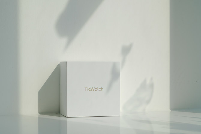 ticwatchc2智能手表,ticwatchc2是什么系统