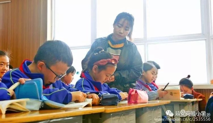 示范引领·乘风远航——延安实验小学省级教学能手示范课