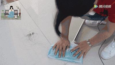 满屋子头发难清理一根皮筋搞定,满屋子都是头发怎么清理