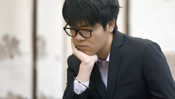 柯洁免试入读清华,柯洁读的是哪个大学