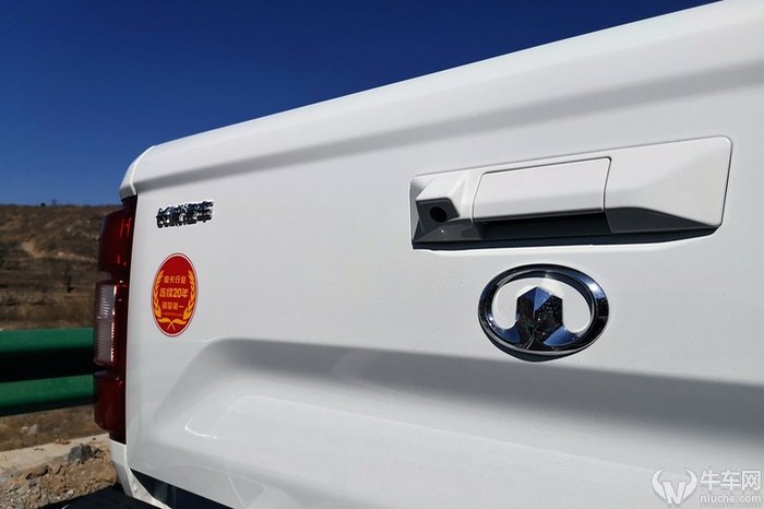 东风皮卡锐骐6和长城风骏7哪个好,2022款风骏7四驱柴油皮卡车