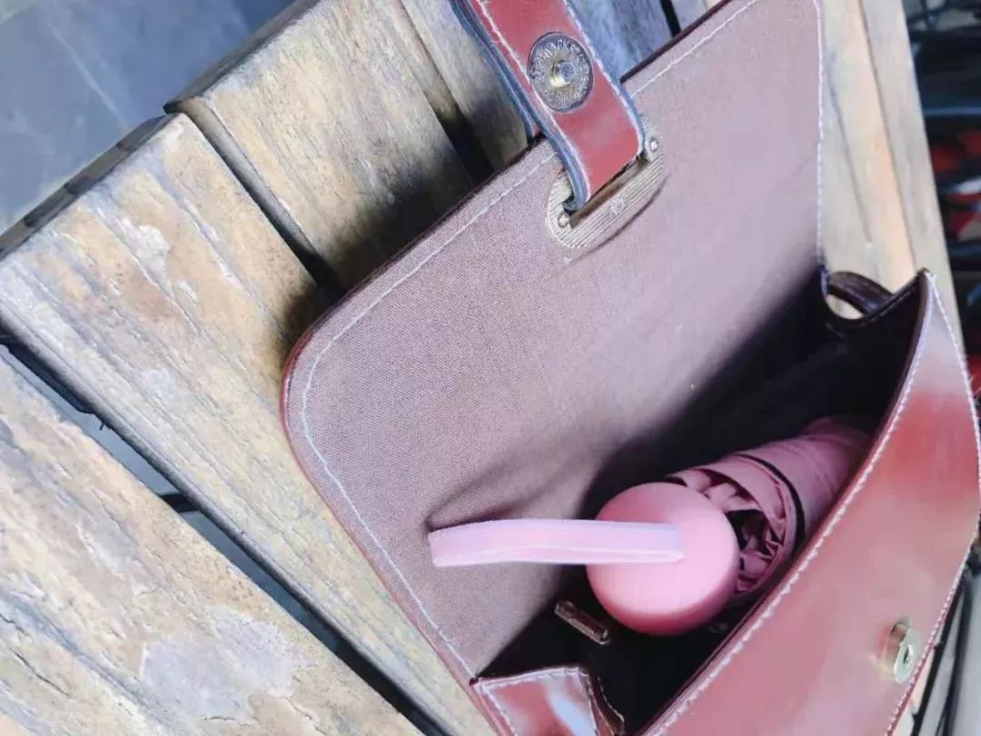 夏天什么样的伞防晒效果好,什么伞夏天防晒里面防紫外线