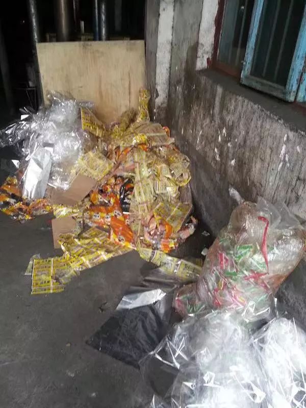 辣条源头到底是怎么做的,辣条的由来过程