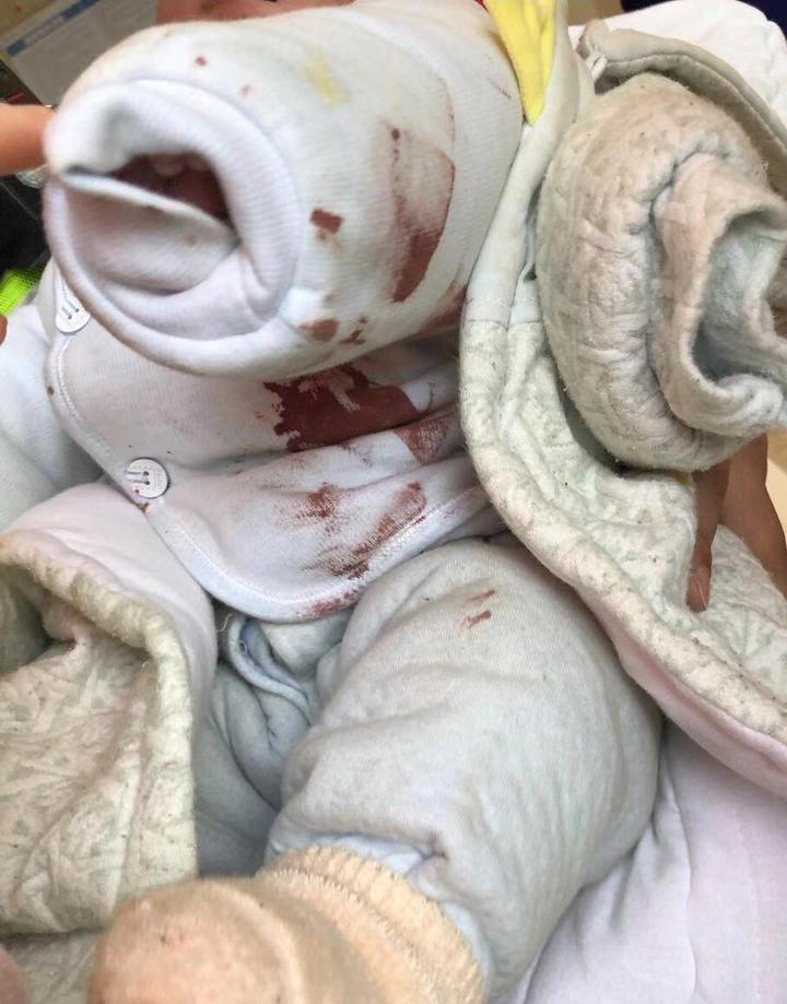 杭金衢高速上翻车，硬核奶奶保护怀中3个月大的婴儿毫发无伤