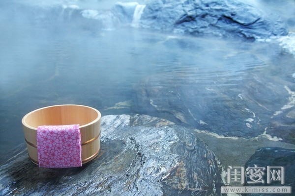 杨紫和男星亲密互动,杨紫和张一山比较亲密的照片