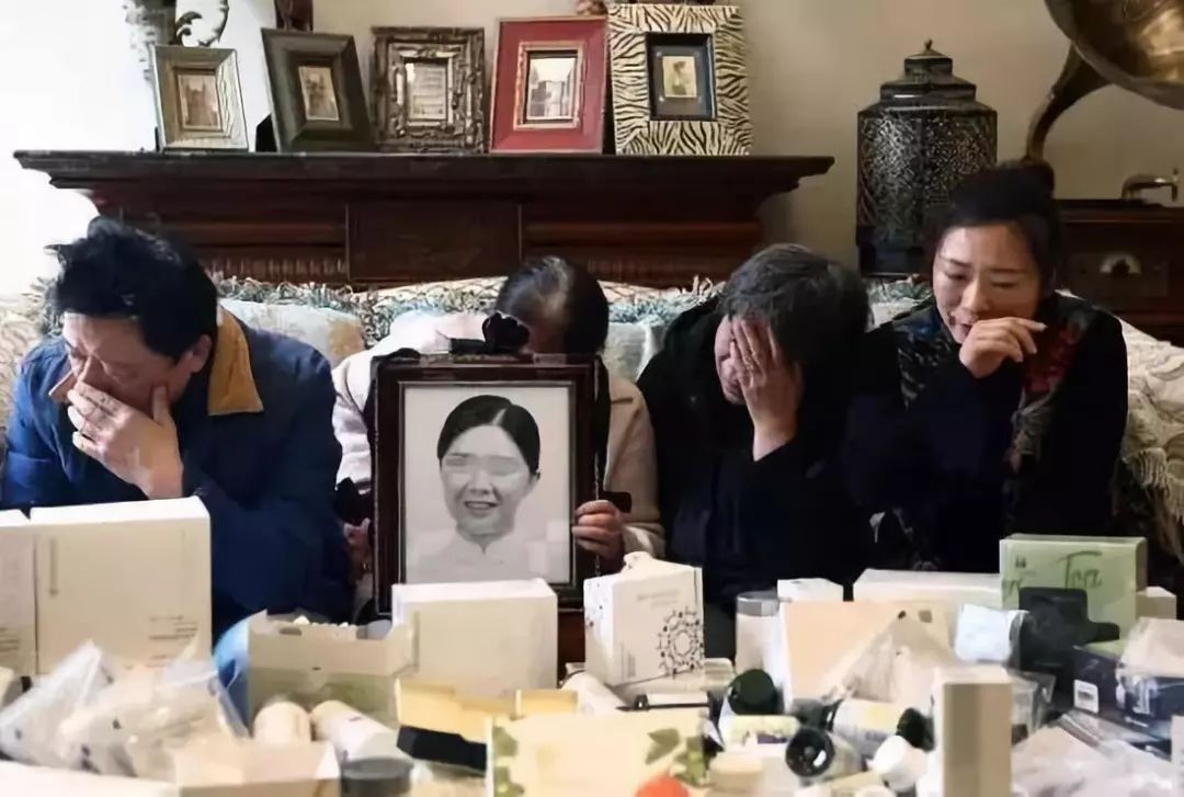 女子喝如新果汁去世后续,女子患病只喝果汁去世