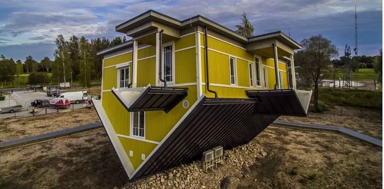 降14℃！济南大降温，供暖延长丨波音737又发生故障了，载着106人…丨中小学幼儿园将推“校长陪餐”