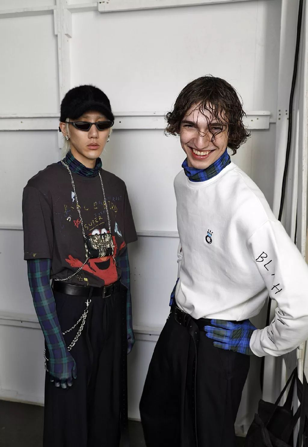 高街里捞夯货要选对KOL，比如宋祖儿孟美岐和张嘉倪她们……