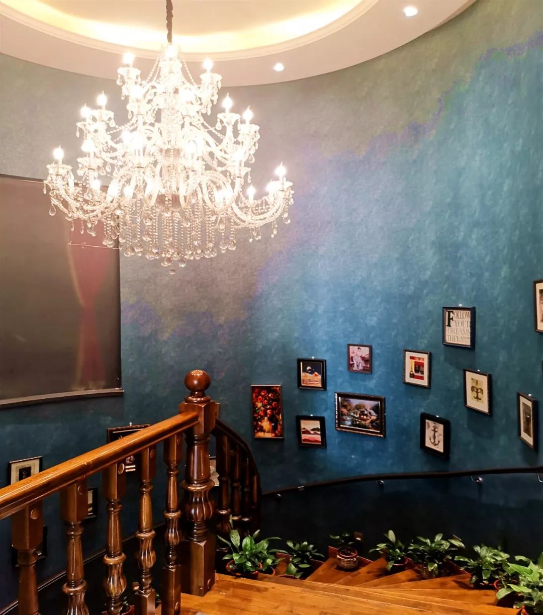 哈尔滨独家私藏の日料，99元抢原价288元套餐，挪威三文鱼刺身厚切+肥牛寿喜锅+日式照烧鸡+金枪鱼沙拉+甜蜜加州卷…