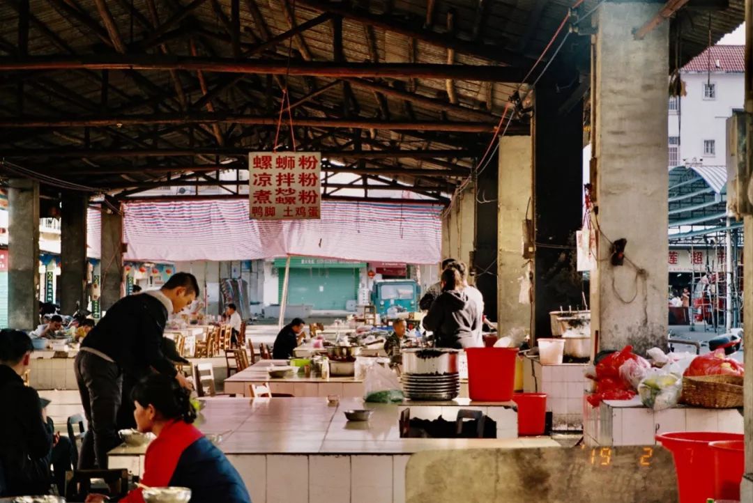 螺蛳粉征服世界,螺蛳粉征服全世界