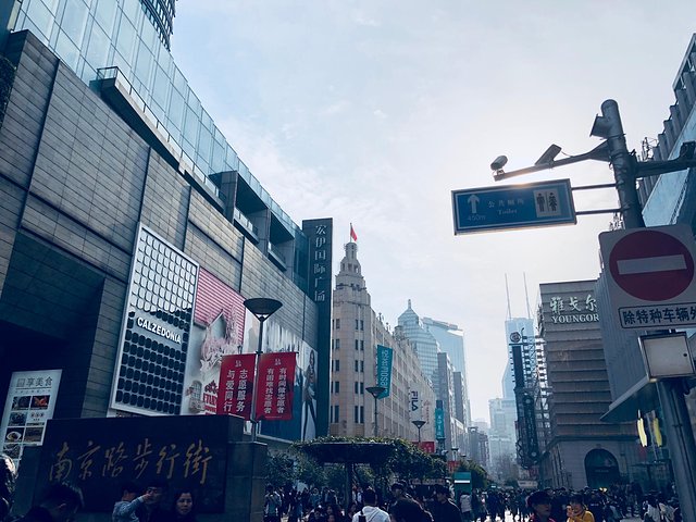 缓慢游玩迪士尼,慢慢悠悠的游玩