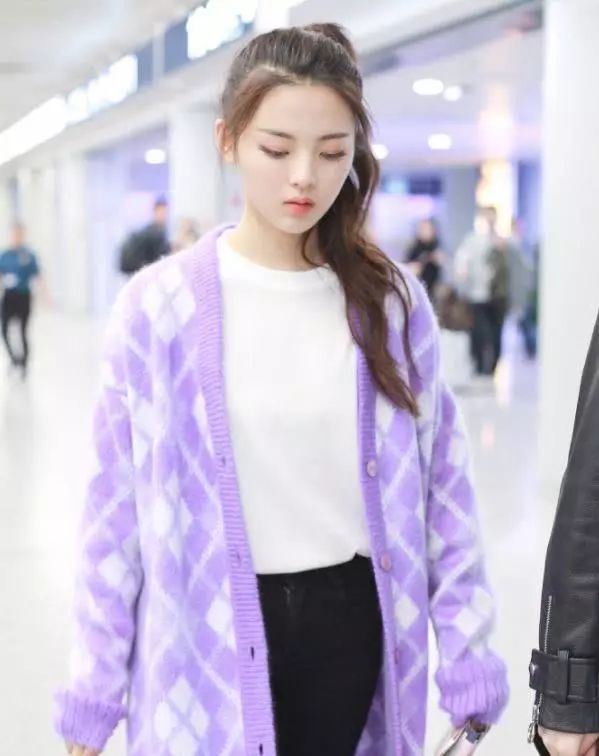 花钱减压|小锦鲤,穿花衣,年年春天来这里~就要超越小燕子了!