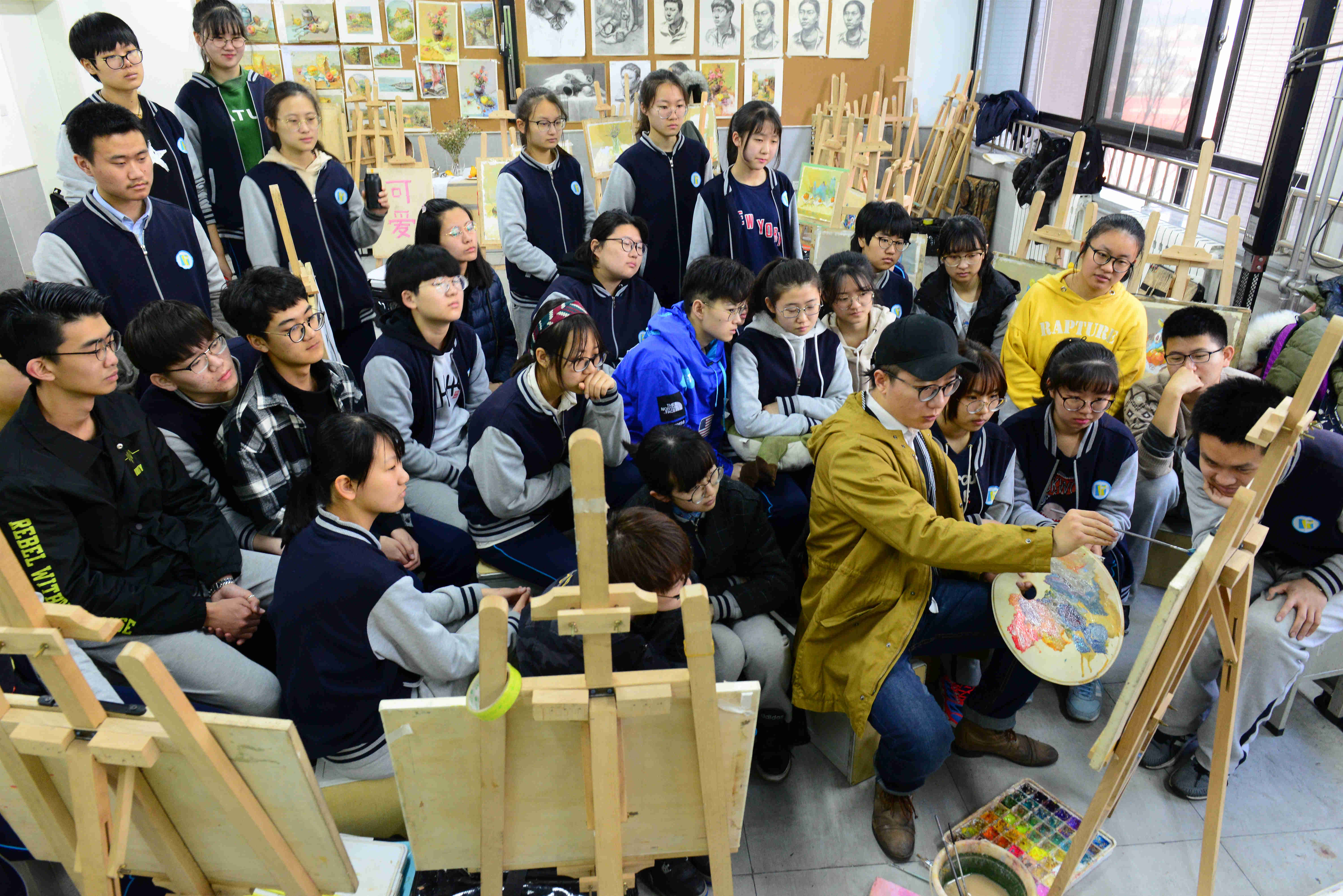 青岛六中美术专业,青岛六中今年考上央美的有多少名