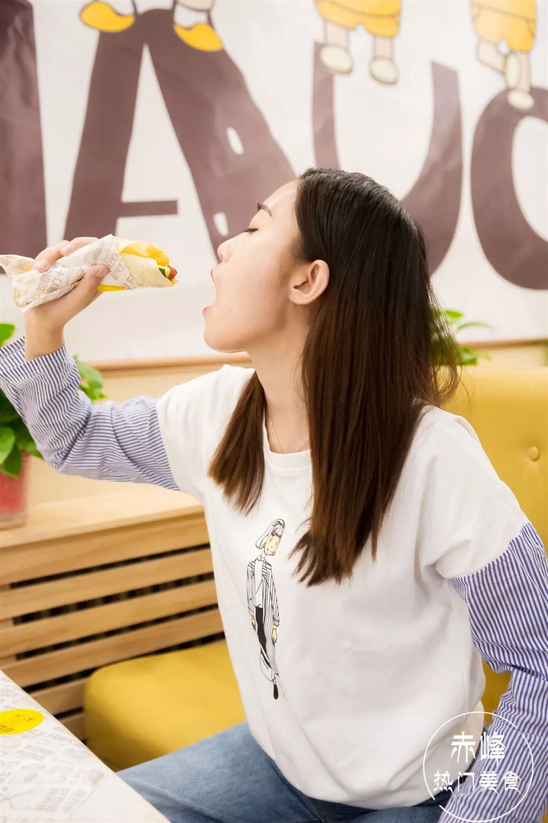 炸鸡汉堡披萨大餐,炸鸡汉堡跟披萨