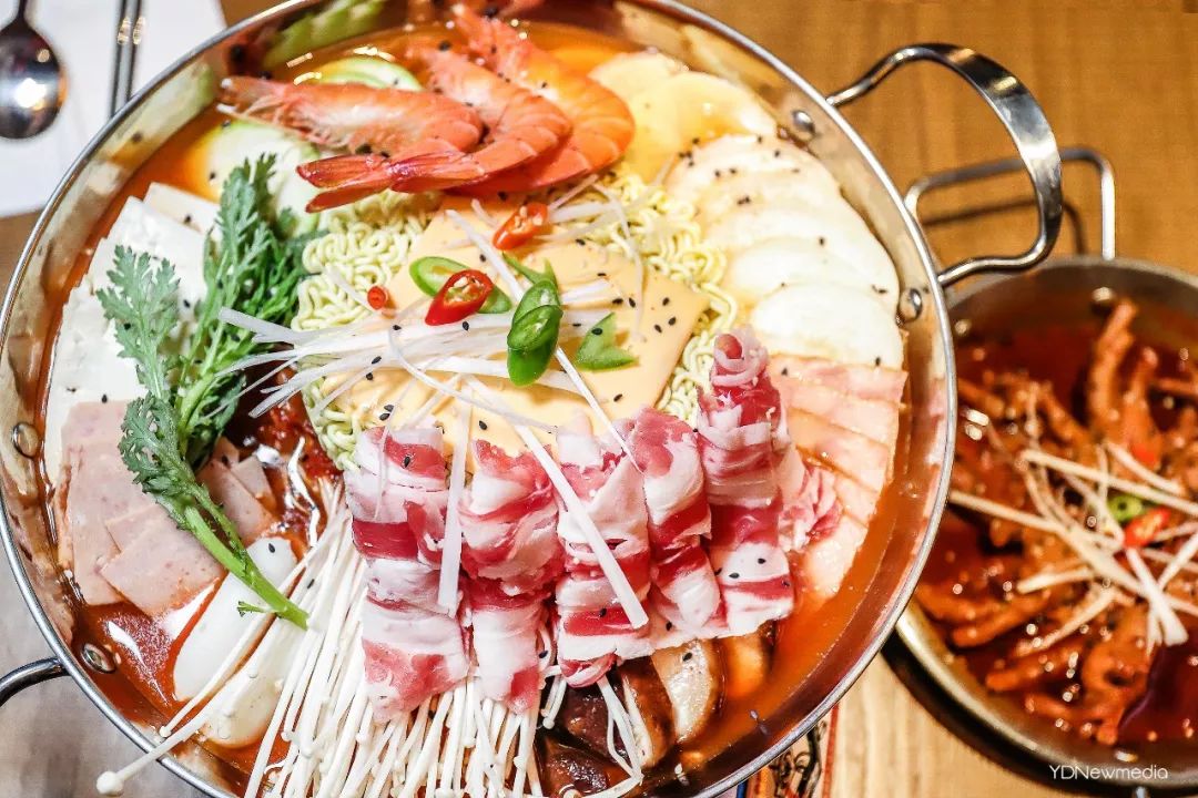 狂送福利！小鲜肉集结的韩料，火爆广州的茶室……你想要的统统给你！