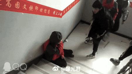 易烊千玺周冬雨少年的你电影解说,少年的你遇到易烊千玺