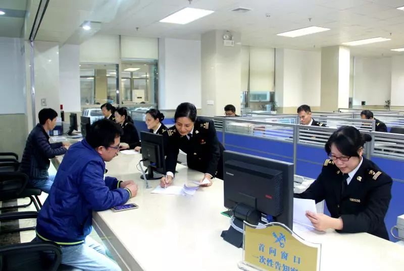 海关查获20亿假鞋,厦门海关查获鞋