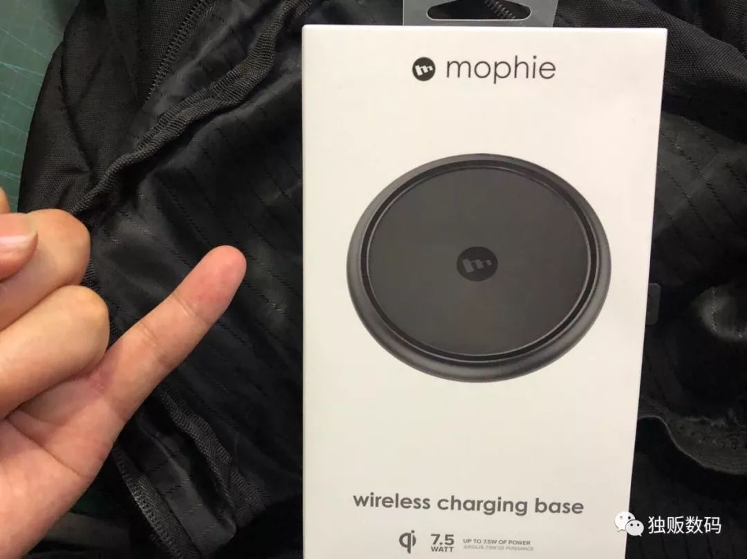 airpods2代正品无线版外观细节,airpods2有没有必要买无线充电版