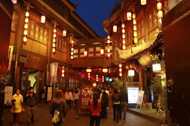 昆明高铁站可以刷二维码进站吗,昆明高铁是用身份证直接进站吗