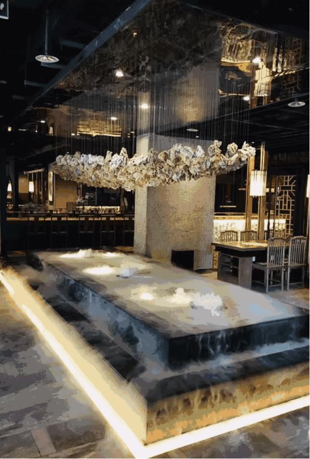 呷哺呷哺现在前景如何,呷哺呷哺集团2023年亏损吗