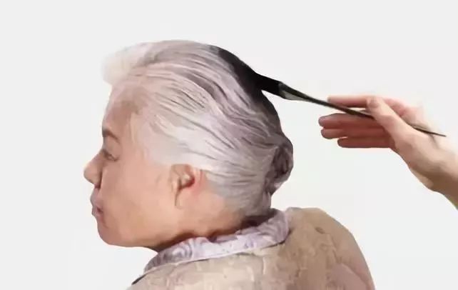 经常染发容易致癌是真的吗,染发过敏如何让头发变黑