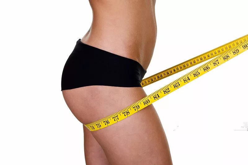 恐怖！穿双新鞋去踏青，几天后脚趾溃烂，差点要截肢！原因竟是...