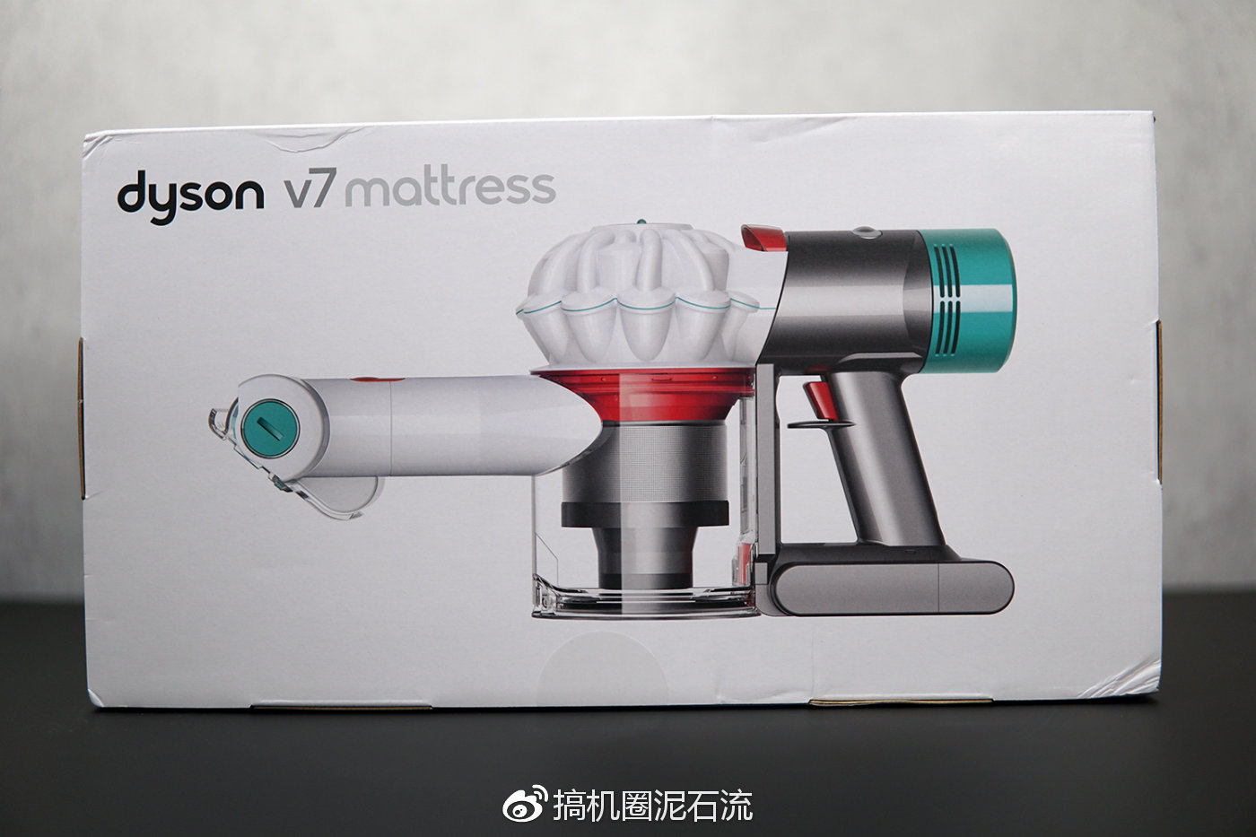 戴森除螨仪手持吸尘器评测,戴森吸螨仪v7清洗视频