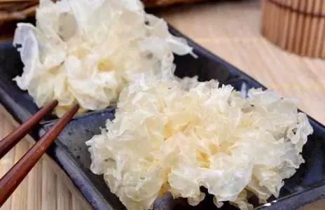 银耳天天喝皮肤好吗,银耳天天吃好还是隔几天吃一次好