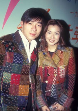 李小璐和贾乃亮的离婚协议书,李小璐离婚日期