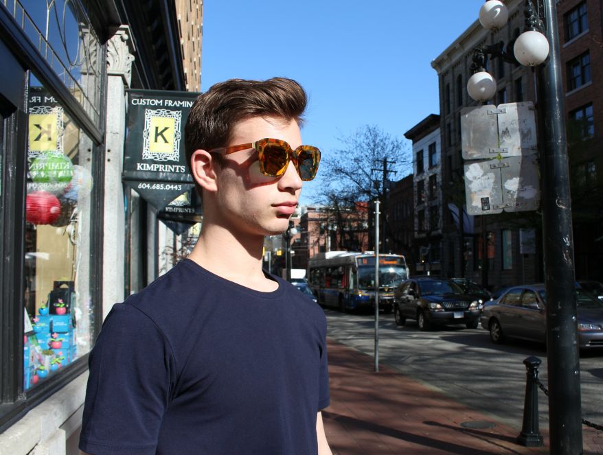 【骨折价太划算才上就快断货!】超多明星同款~韩国韩国设计师品牌Front更适合亚洲人脸型的太阳镜