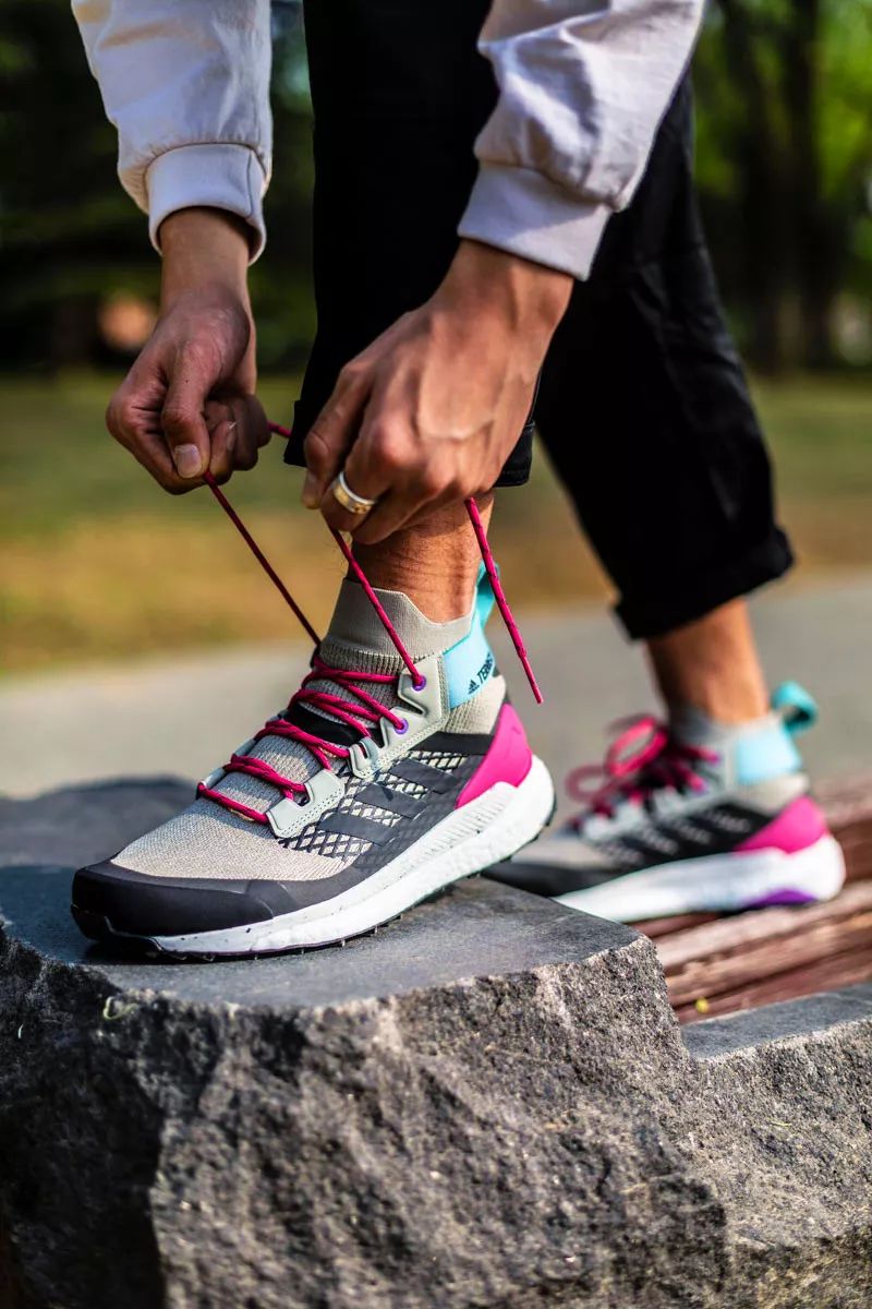 鞋圈的「全能特种兵」来了！春游出行穿它准没错！