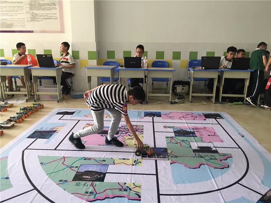 科技大赛玉林,玉林机器人比赛