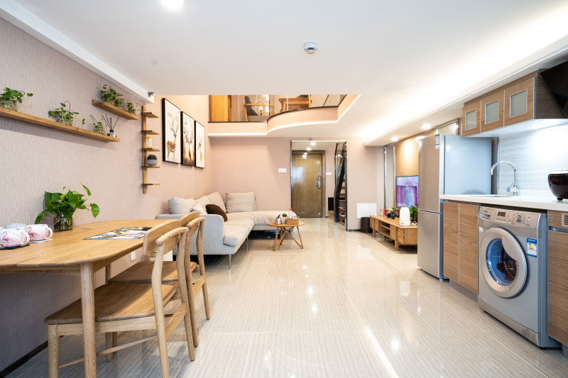 冰箱突然发出一声异响是什么原因,冰箱有异响跟有老鼠在里面一样