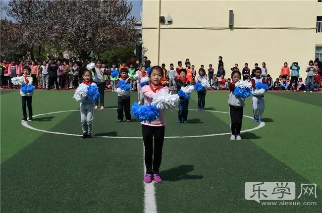 八大峡小学篮球队,八大峡小学校园活动