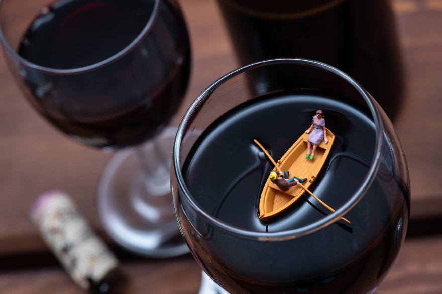 变着法子拍“罐头小人”:小小世界真奇妙