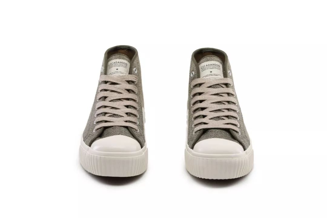 让全球复古迷都疯狂的“胡椒盐”，被我们做成了帆布鞋！
