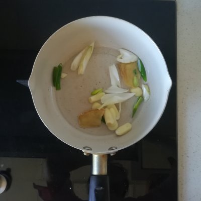 虾丸的家常做法油炸虾丸,虾丸的做法宝宝辅食煎虾丸