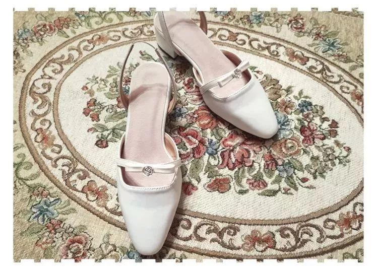 别再穿小白鞋了！今年夏天这5双鞋子才是真好看又高级！