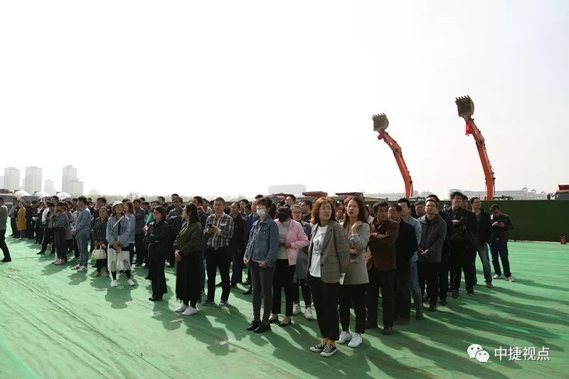 中国—中东欧（沧州）中小企业合作区五大先导工程首开工项目—沧州中捷北航教育园培训中心项目建设按下“启动键”