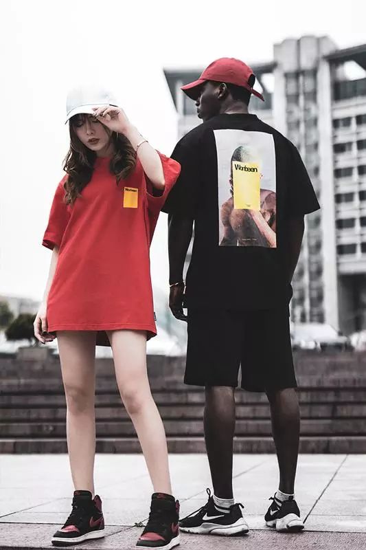 aj白黑红和黑红脚趾哪个好,aj11low黑红脚趾低帮真假鉴定方法