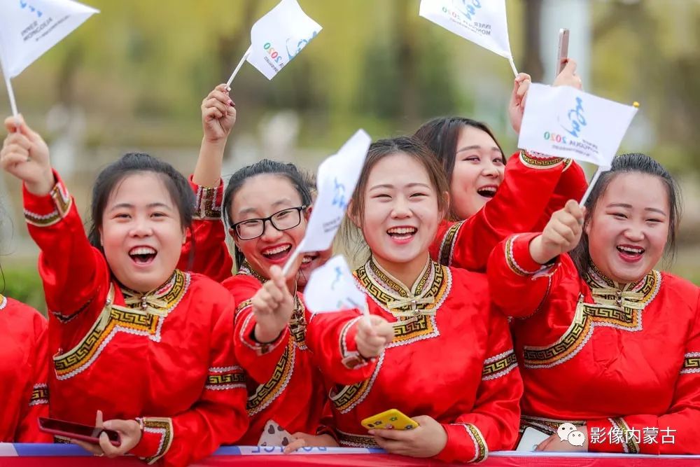 圣火点燃了,圣火已经点燃