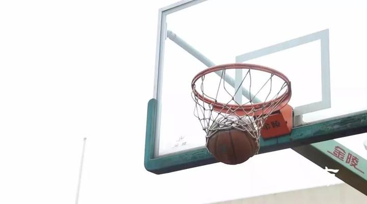 合伙开个小型童装店,两个人合伙开童装店赚钱吗