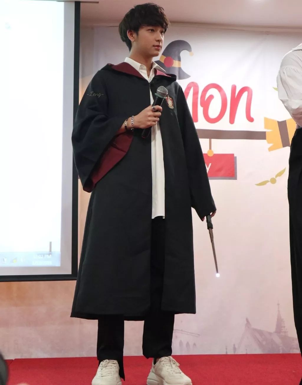 出道后出演过49部作品,出道五年应该有多少部作品