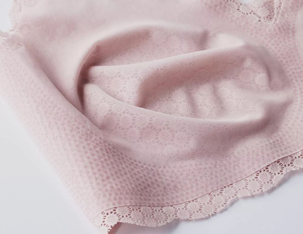 好看又好穿的轻薄蕾丝内衣更舒适,好看的蕾丝内衣可外穿