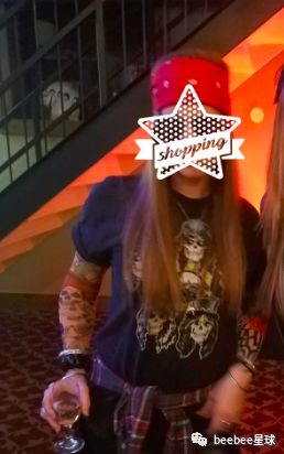 阿里速卖通上的纹身袖套在国外炸了，傻老外的买家秀简直令人入魔