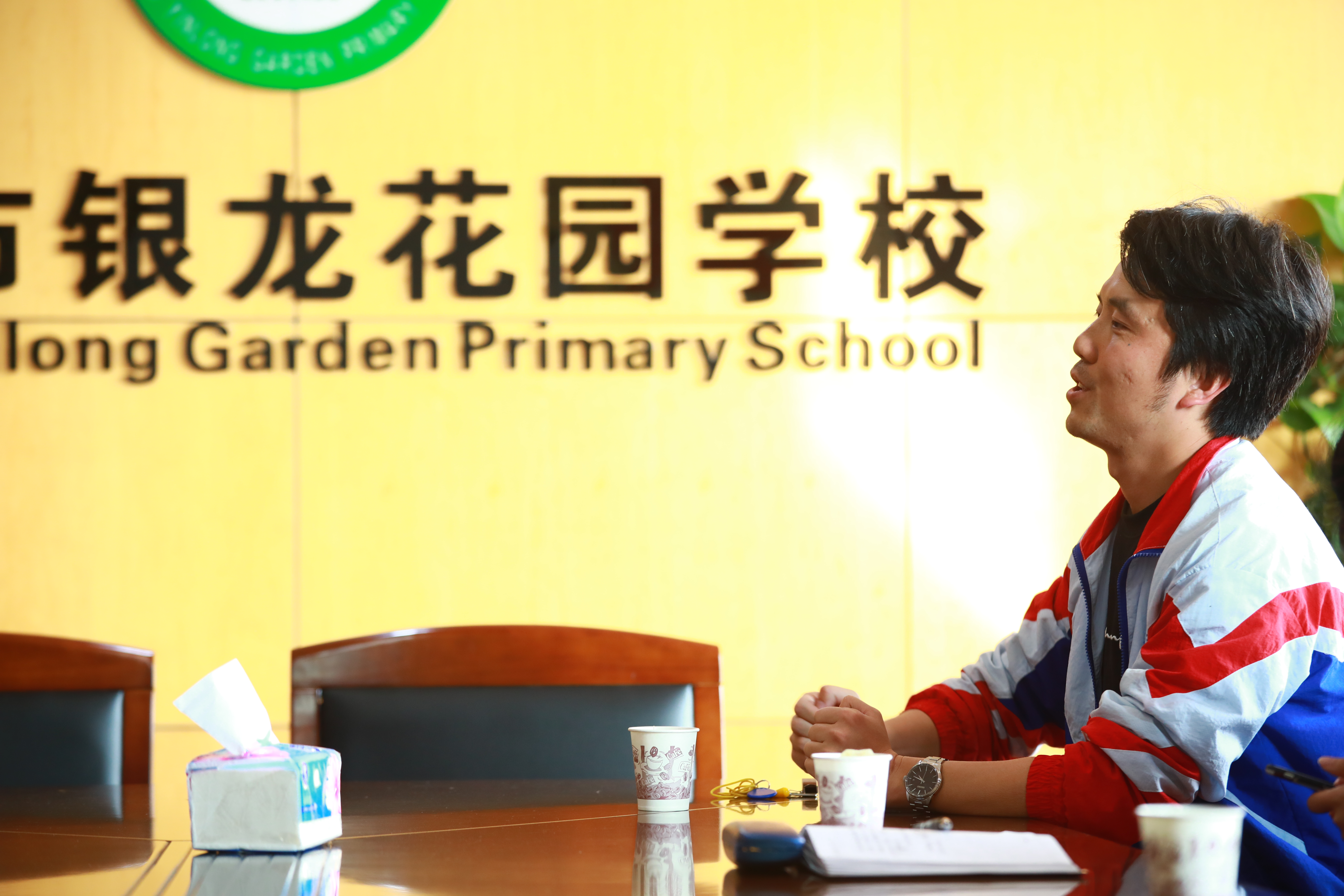 一位教语文的体育老师,一位语文老师的教学