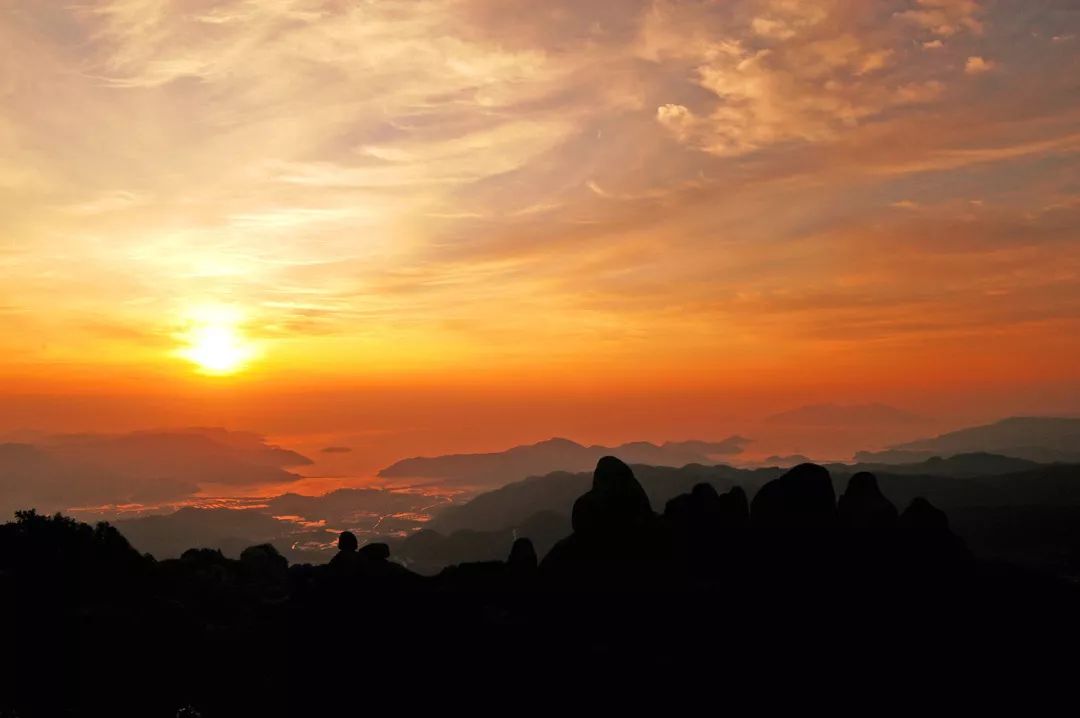 最好玩的十座山,有海上天湖佛国仙都之美誉的城市