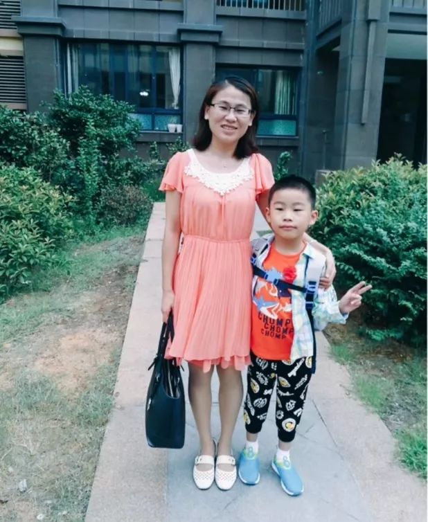 今天，我们“入侵”了中化妈妈们的朋友圈……