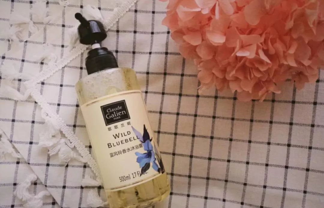 一瓶水止痒,后背长痱子很痒怎么解决