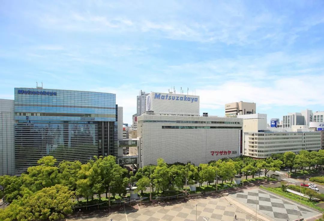 生活排忧所、准妈服务站、会员卫生间、机器人共荣.....盘点日本TOP10百货商场的体验创新对策